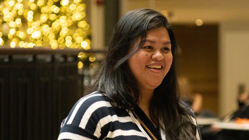 flo Emerje, account manager at Unity5 flo Emerje, account manager at Unity5